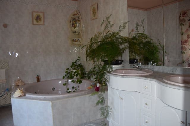 9 sypialnia Willa na sprzedaż w Pedreguer z basenem - 689 000 € (Ref: 5874594)