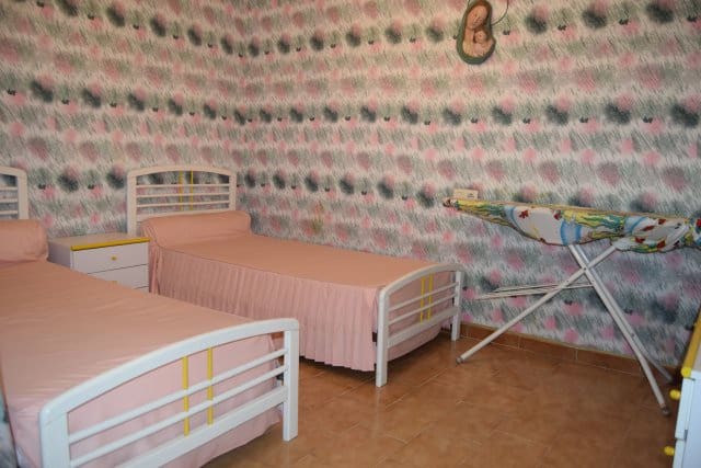 9 sypialnia Willa na sprzedaż w Pedreguer z basenem - 689 000 € (Ref: 5874594)