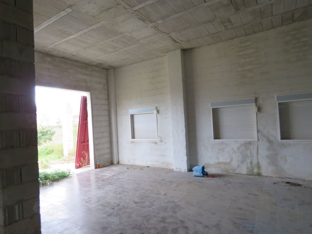 Commercial for sale in Ondara - € 120,000 (Ref: 5964999)