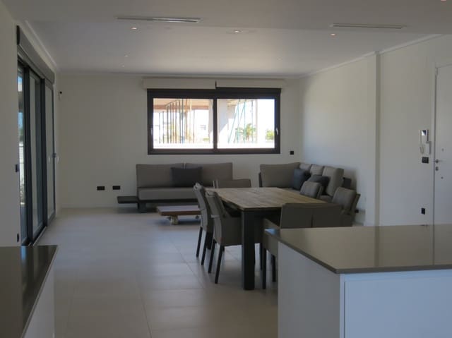 Chalet de 3 habitaciones en Els Poblets en venta con piscina garaje - 590.000 € (Ref: 7135879)