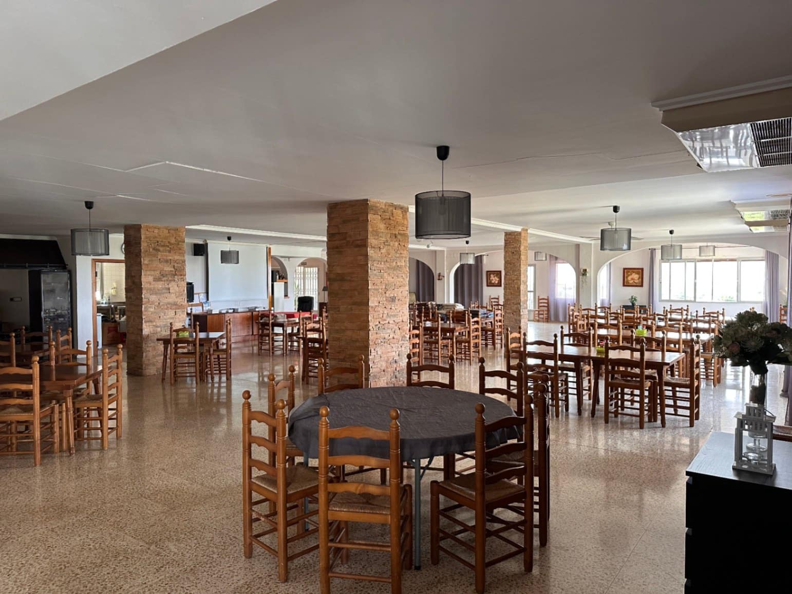 5 quarto Restaurante/Bar para venda em Benidoleig com piscina garagem - 850 000 € (Ref: 8760556)