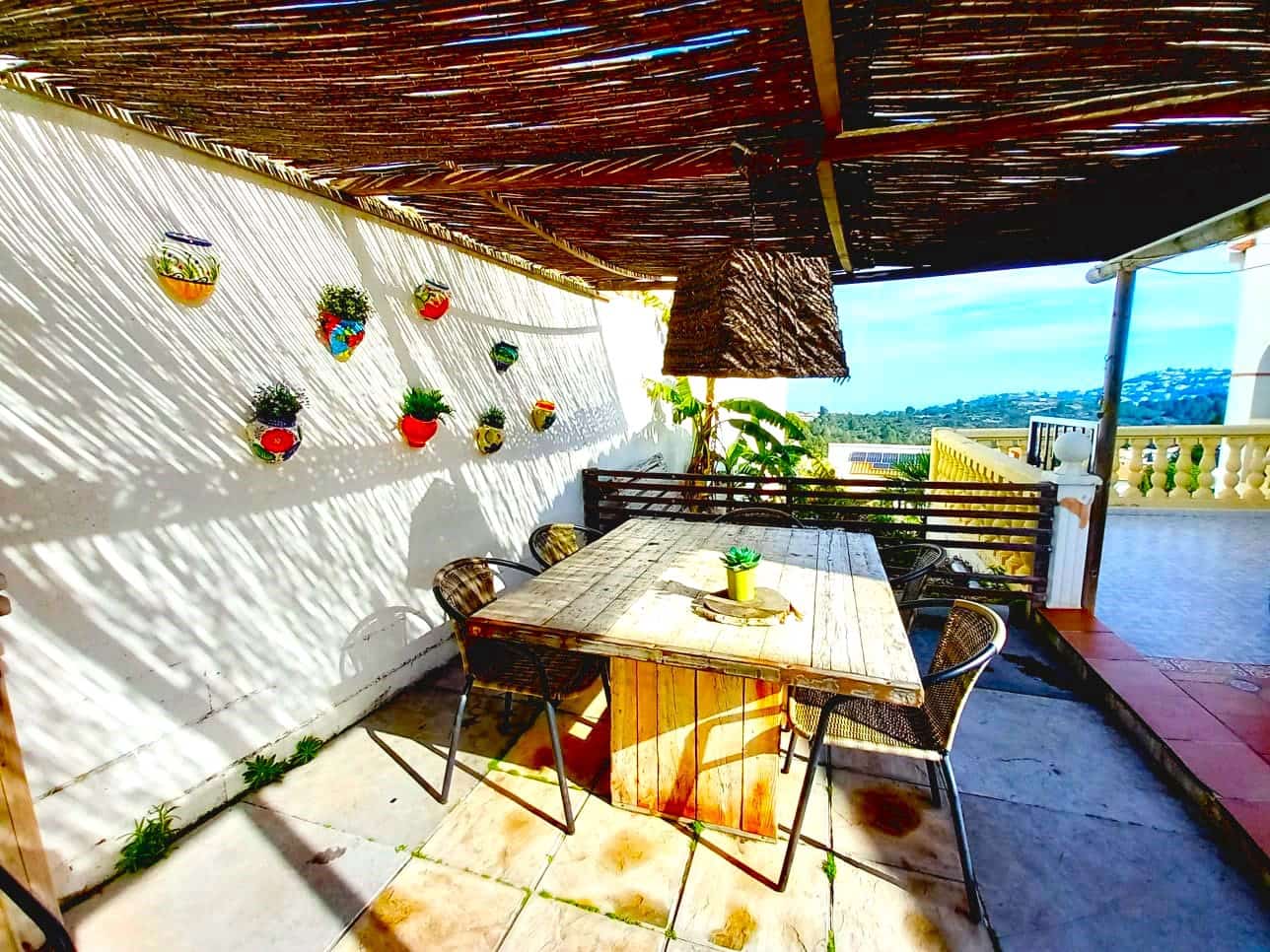 3 soverom Villa til salgs i Rafol de Almunia med svømmebasseng garasje - € 399 000 (Ref: 8853084)