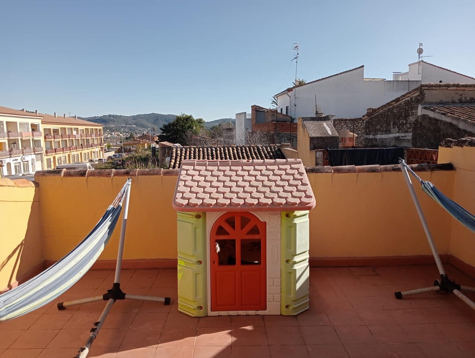 3 slaapkamer Halfvrijstaande villa te koop in Jalon / Xalo - € 269.500 (Ref: 9025640)