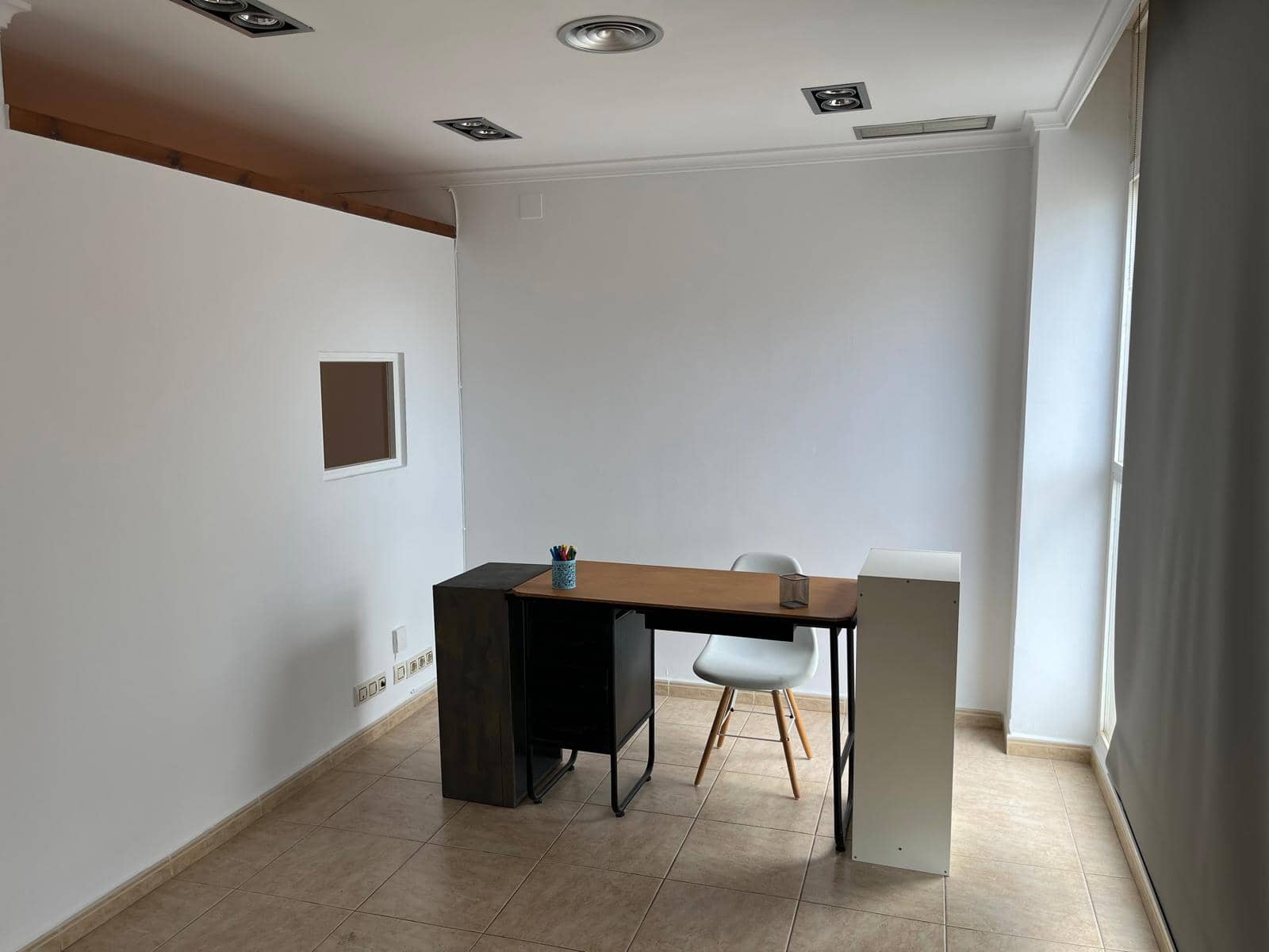 Kontor til salg i Javea / Xabia med garage - € 121.000 (Ref: 9113105)