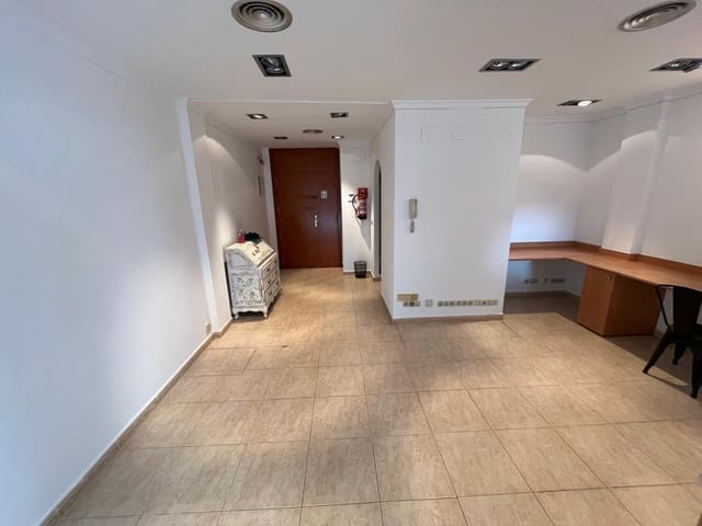 Ufficio in vendita in Centro ciudad, Javea / Xàbia con garage - 121.000 € (Rif: 9113105)