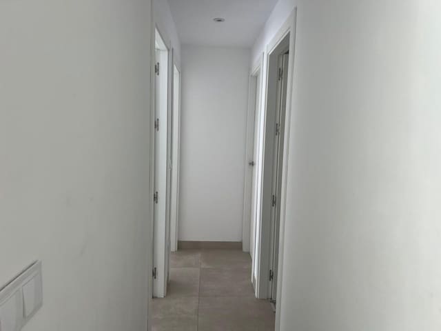 3 makuuhuone Huoneisto myytävänä paikassa Las Marinas / Les Marines, Dénia mukana uima-altaan 
autotalli - 315 000 € (Ref: 9124636)