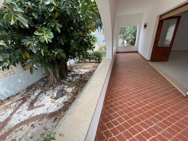 4 bedroom Villa for sale in Las Rotas / Les Rotes, Dénia with pool garage - € 790,000 (Ref: 9126121)