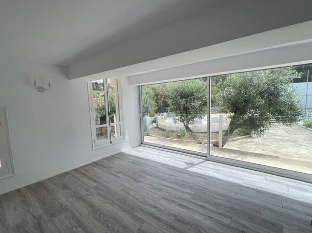 4 bedroom Villa for sale in Las Rotas / Les Rotes, Dénia with pool garage - € 790,000 (Ref: 9126121)