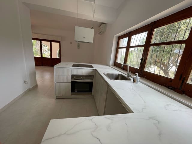 4 bedroom Villa for sale in Las Rotas / Les Rotes, Dénia with pool garage - € 790,000 (Ref: 9126121)