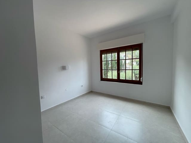 4 bedroom Villa for sale in Las Rotas / Les Rotes, Dénia with pool garage - € 790,000 (Ref: 9126121)