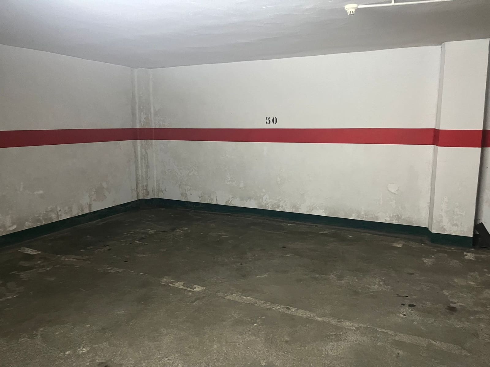 Garage for sale in Denia - € 14,900 (Ref: 9128886)