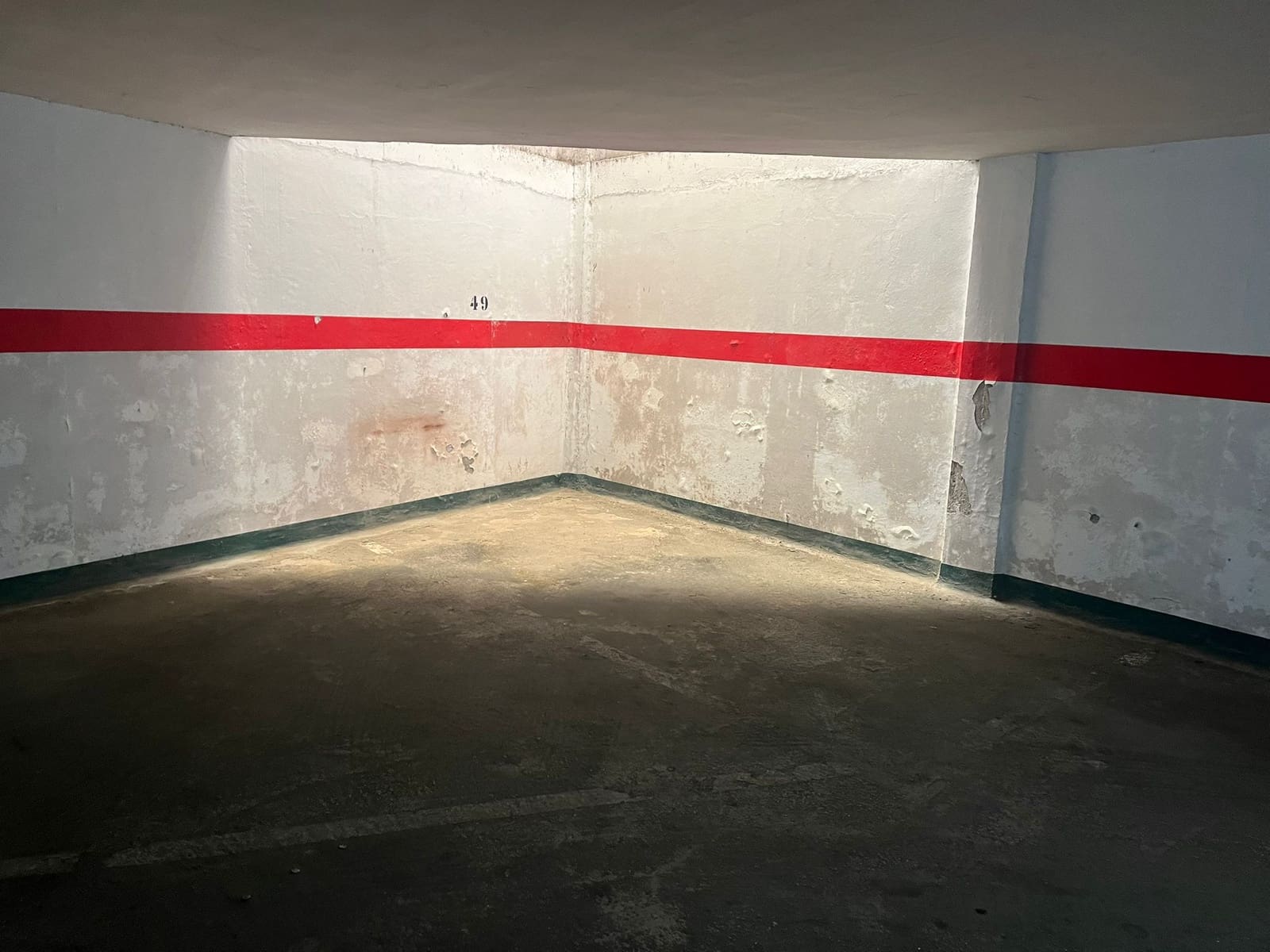 Garage for sale in Denia - € 14,900 (Ref: 9128886)