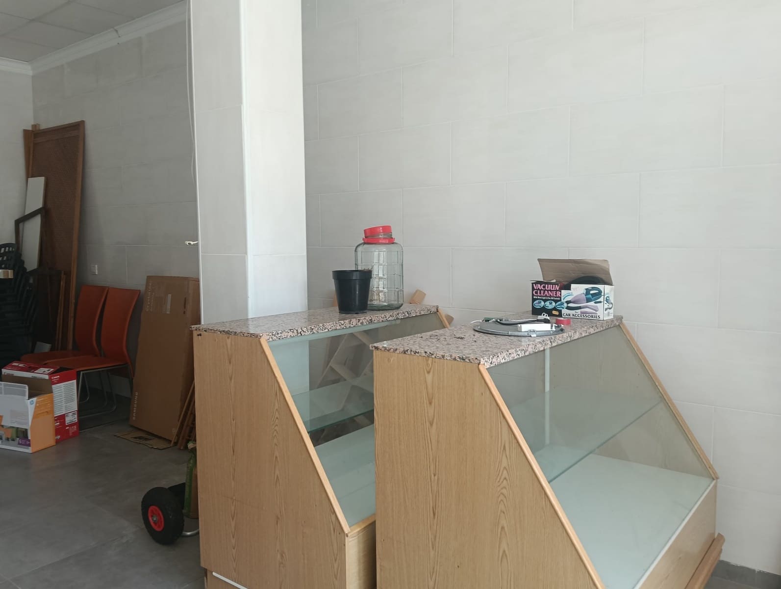 Commerciale in vendita in Els Poblets - 70.000 € (Rif: 9129050)