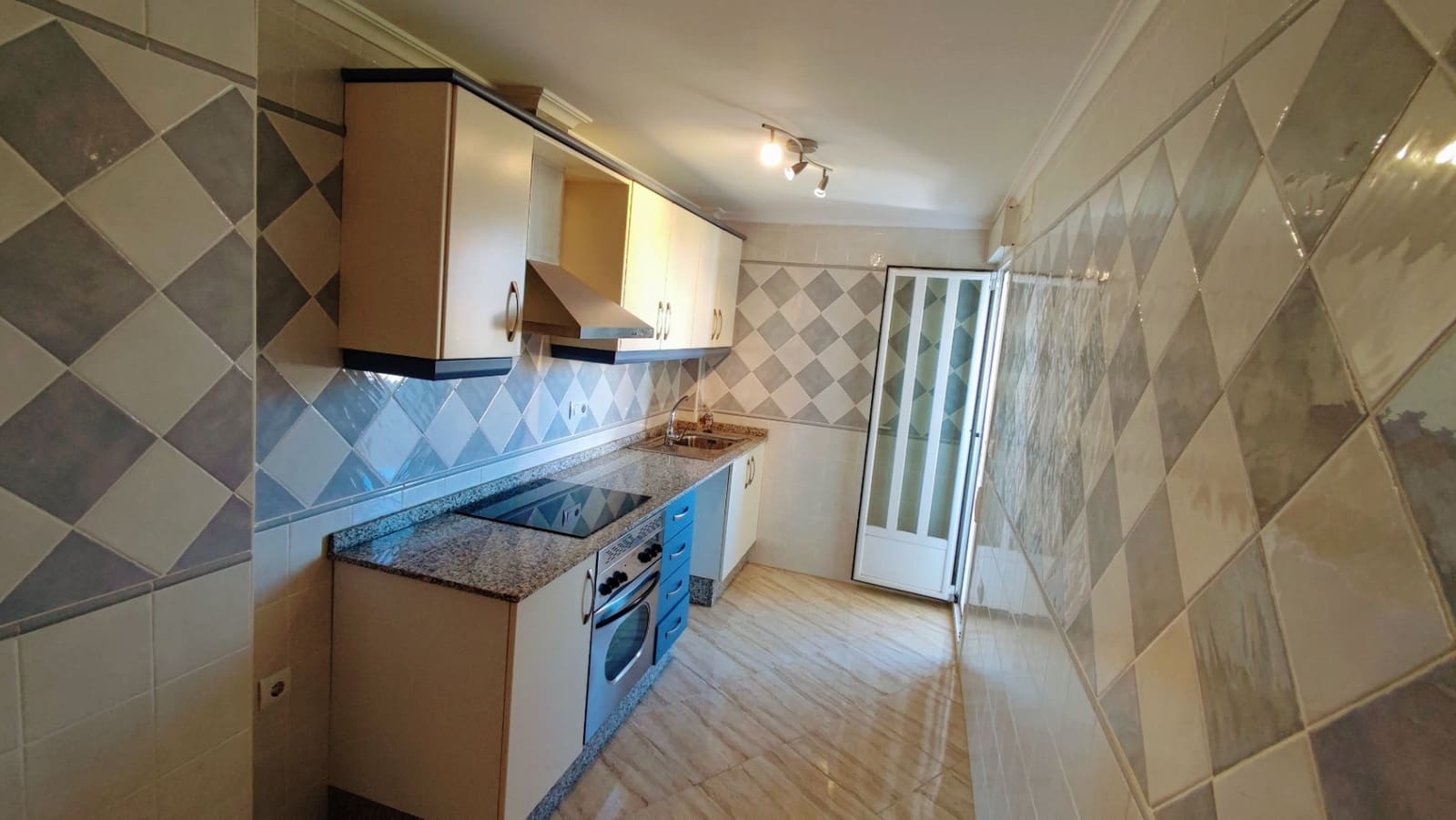 3 camera da letto Appartamento in vendita in Ondara con garage - 195.000 € (Rif: 9138286)