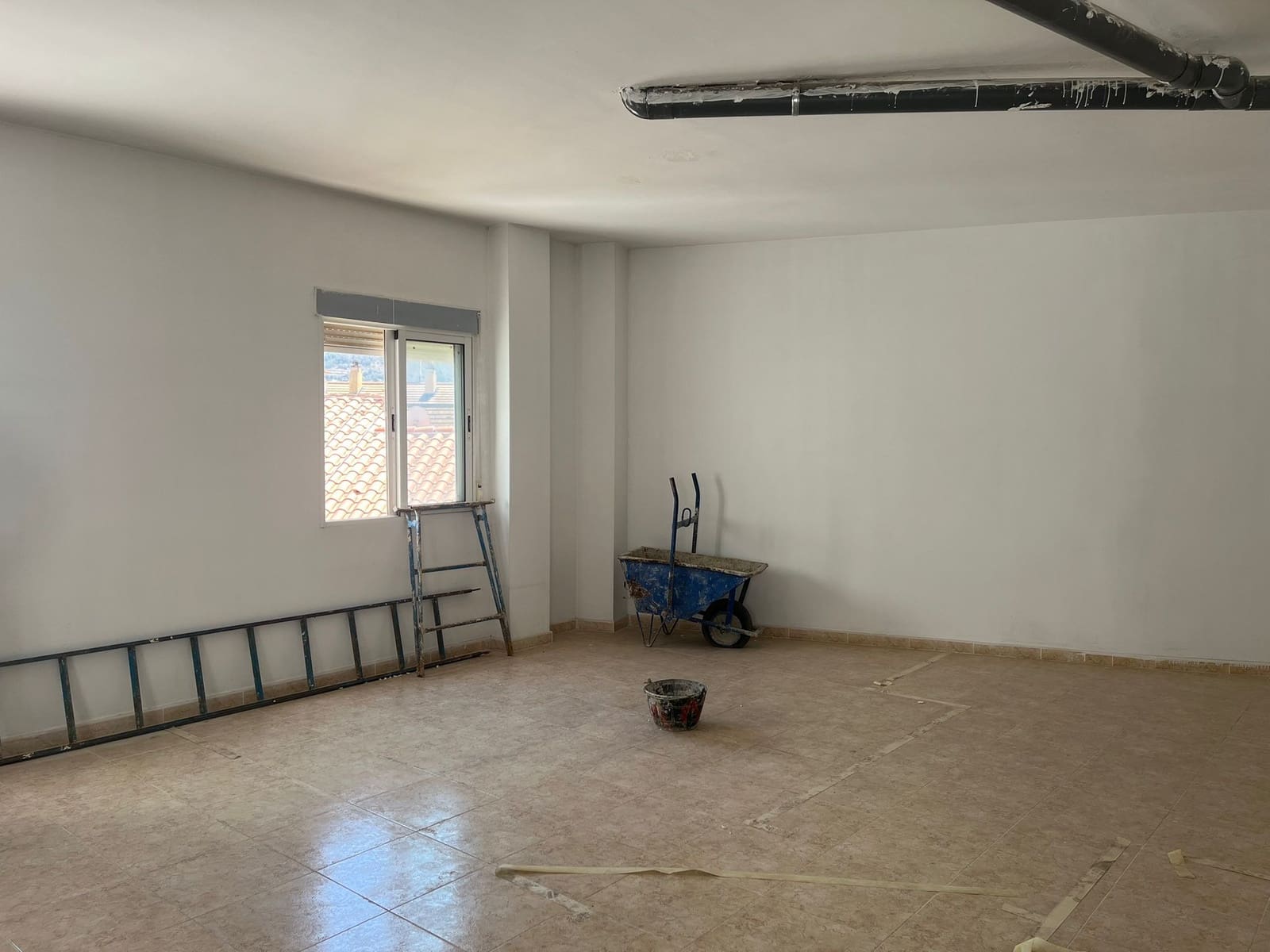 Loft til salg i Denia med garage - € 81.000 (Ref: 9186251)