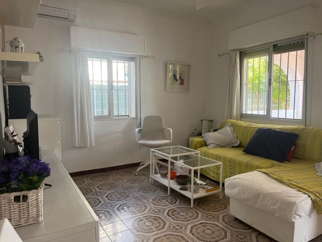 4 soverom Villa til salgs i Oliva Nova, Oliva med garasje - € 350 000 (Ref: 9235146)