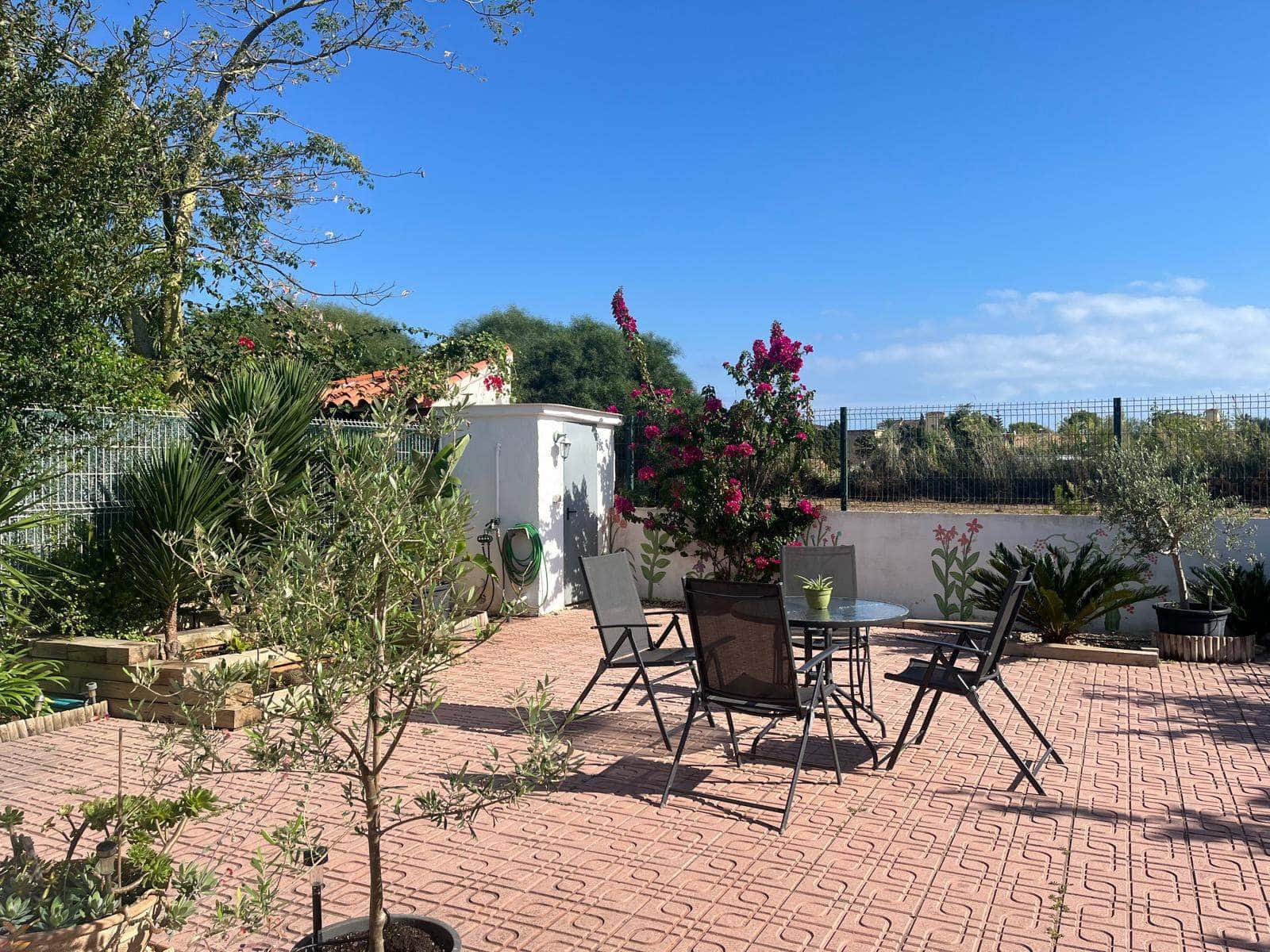 4 soverom Villa til salgs i Oliva med garasje - € 350 000 (Ref: 9235146)