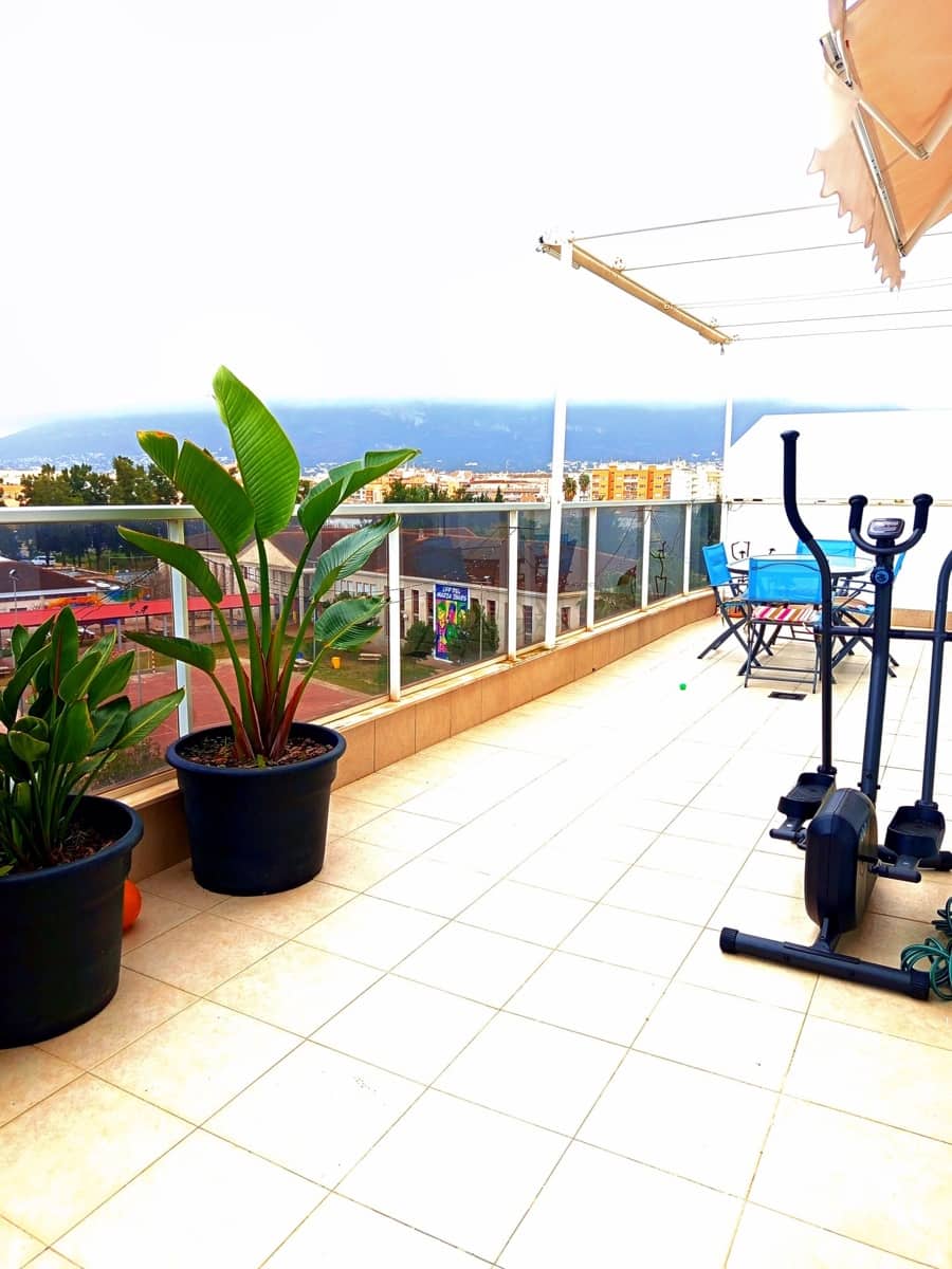 2 soveværelse Lejlighed til salg i Denia med swimmingpool garage - € 338.000 (Ref: 9244460)