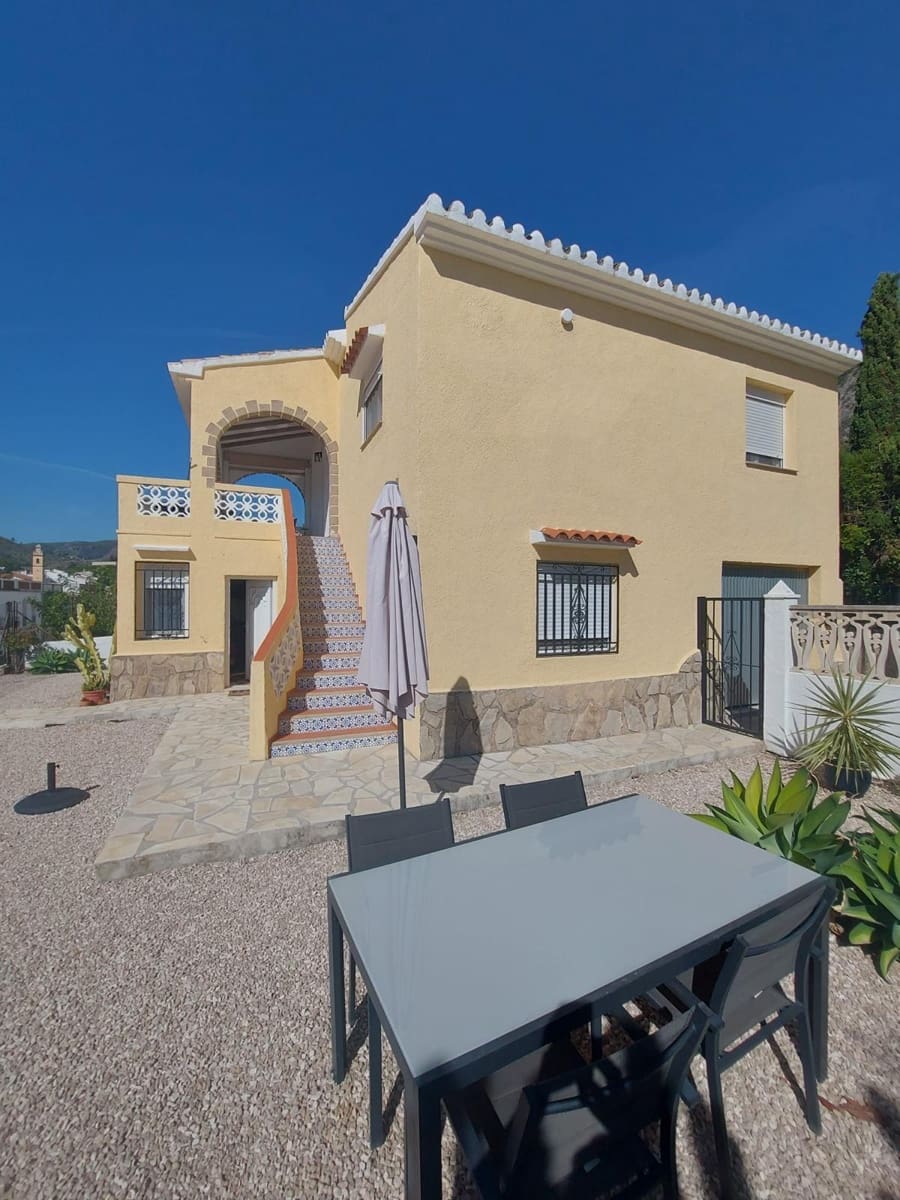 3 soveværelse Villa til salg i L'Atzuvia med garage - € 269.000 (Ref: 9278487)