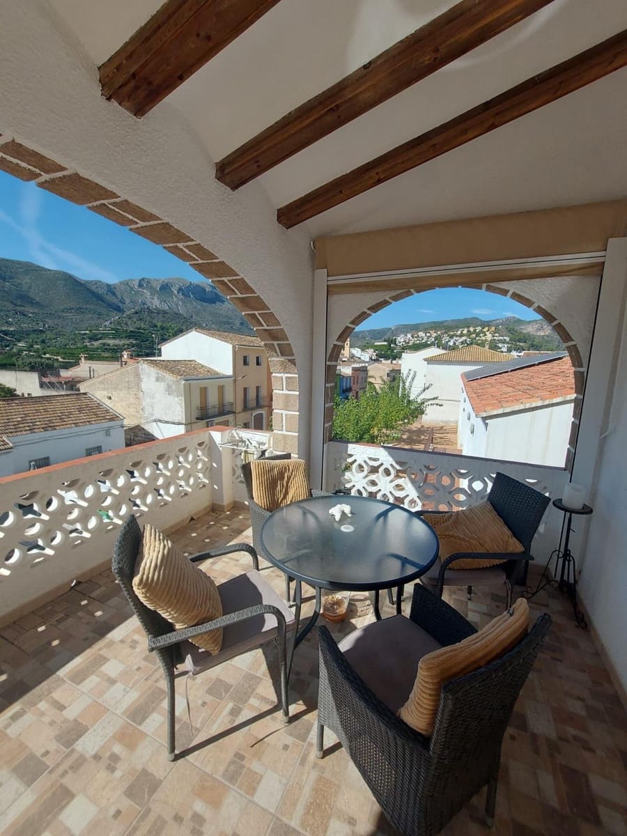 3 soveværelse Villa til salg i L'Atzuvia med garage - € 269.000 (Ref: 9278487)