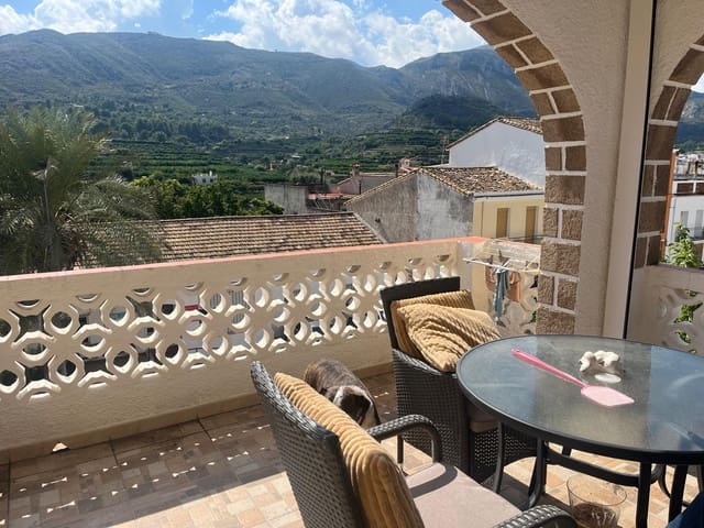 3 bedroom Villa for sale in L'Atzúvia with garage - € 269,000 (Ref: 9278487)