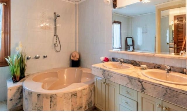 2 slaapkamer Penthouse te koop in Las Marinas / Les Marines, Dénia met garage - € 477.000 (Ref: 9349744)