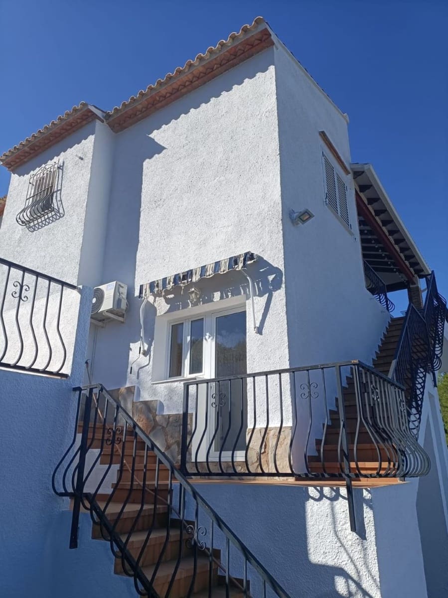 4 soveværelse Villa til salg i La Sella med garage - € 440.000 (Ref: 9394058)