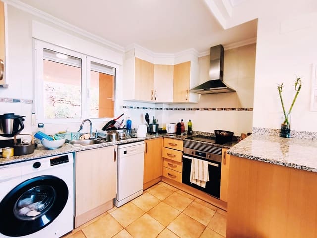 2 makuuhuone Huoneisto myytävänä paikassa La Sella mukana uima-altaan 
autotalli - 249 000 € (Ref: 9462684)