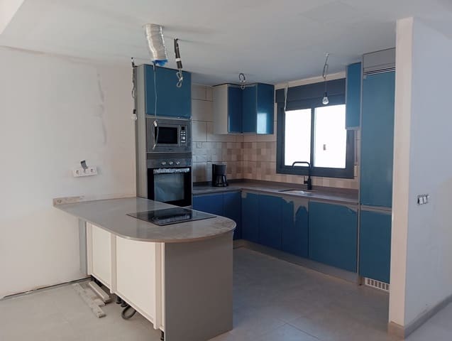 3 Zimmer Haus zu verkaufen in Els Poblets mit Pool Garage - 280.000 € (Ref: 9503114)