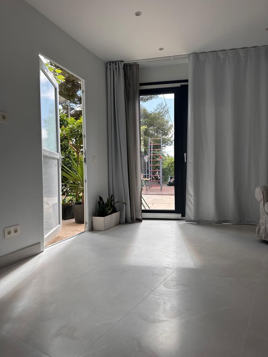 4 sypialnia Willa na sprzedaż w Denia z basenem garażem - 659 000 € (Ref: 9552625)