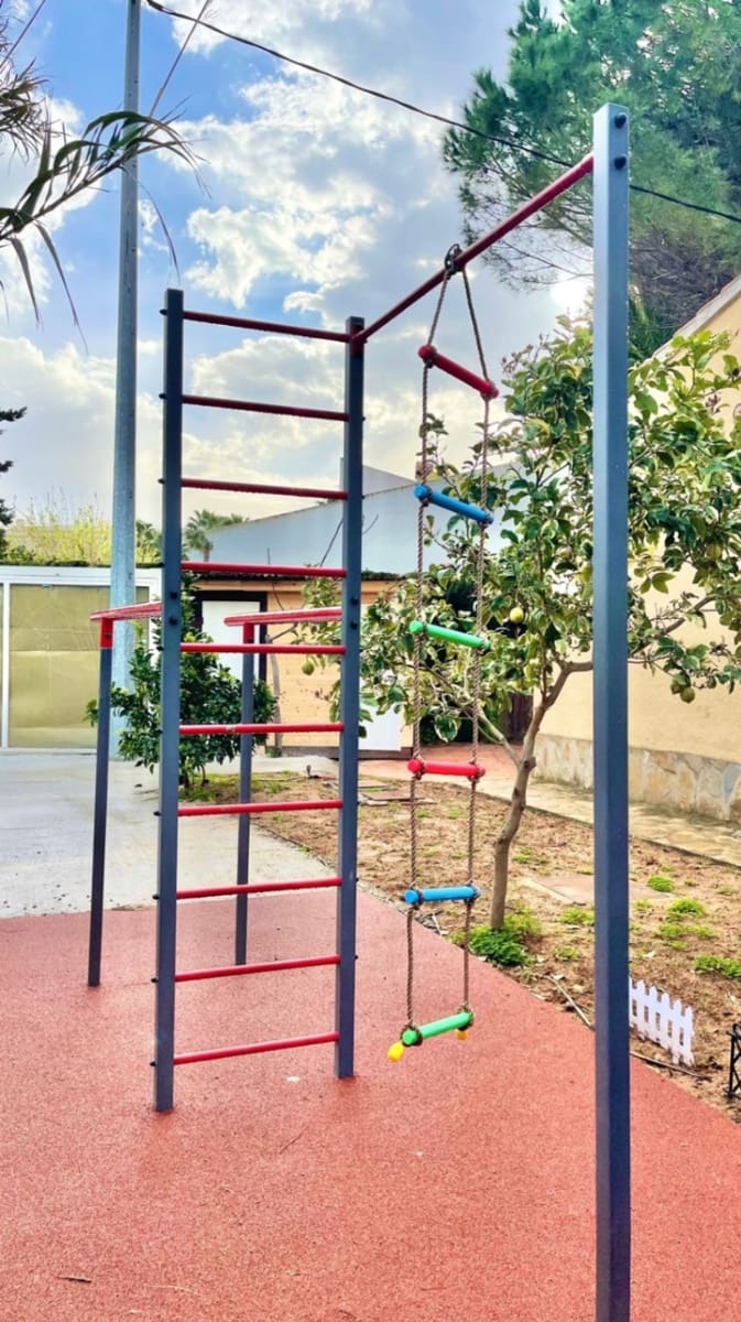 4 sypialnia Willa na sprzedaż w Denia z basenem garażem - 659 000 € (Ref: 9552625)