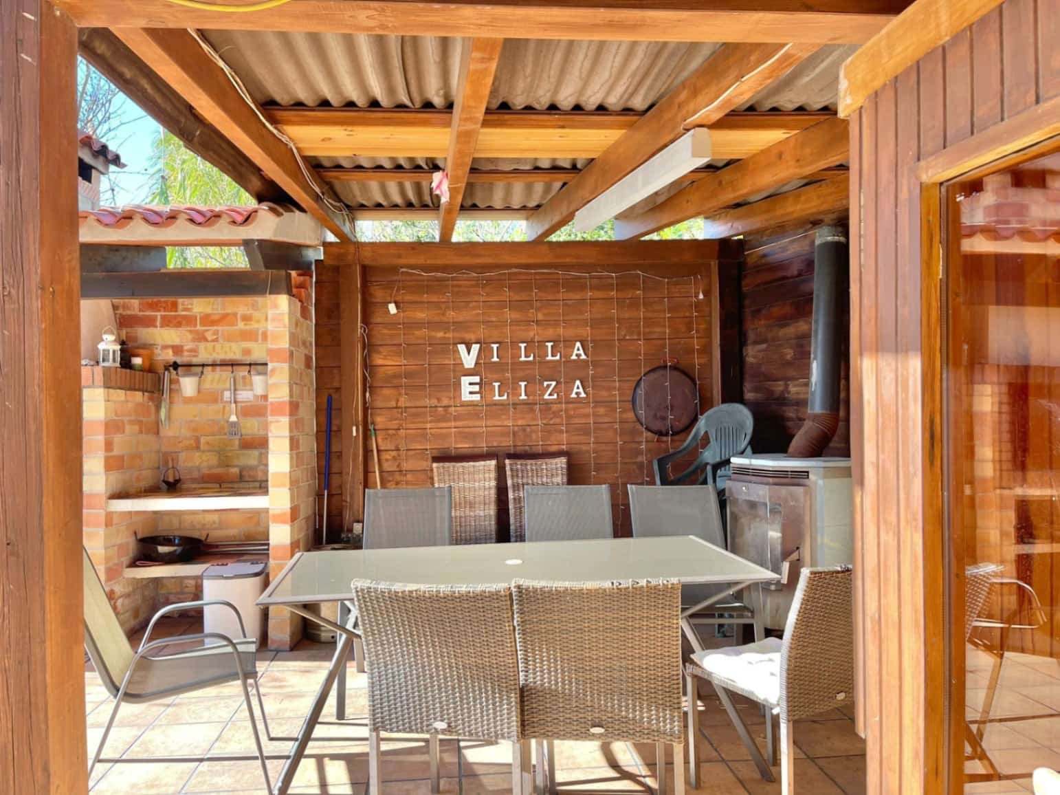 4 sypialnia Willa na sprzedaż w Denia z basenem garażem - 659 000 € (Ref: 9552625)