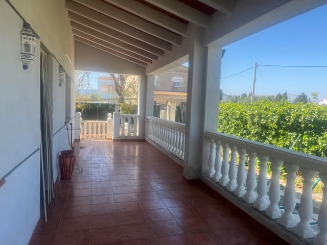 5 soveværelse Villa til salg i Oliva Playa, Oliva med swimmingpool garage - € 360.000 (Ref: 9752505)