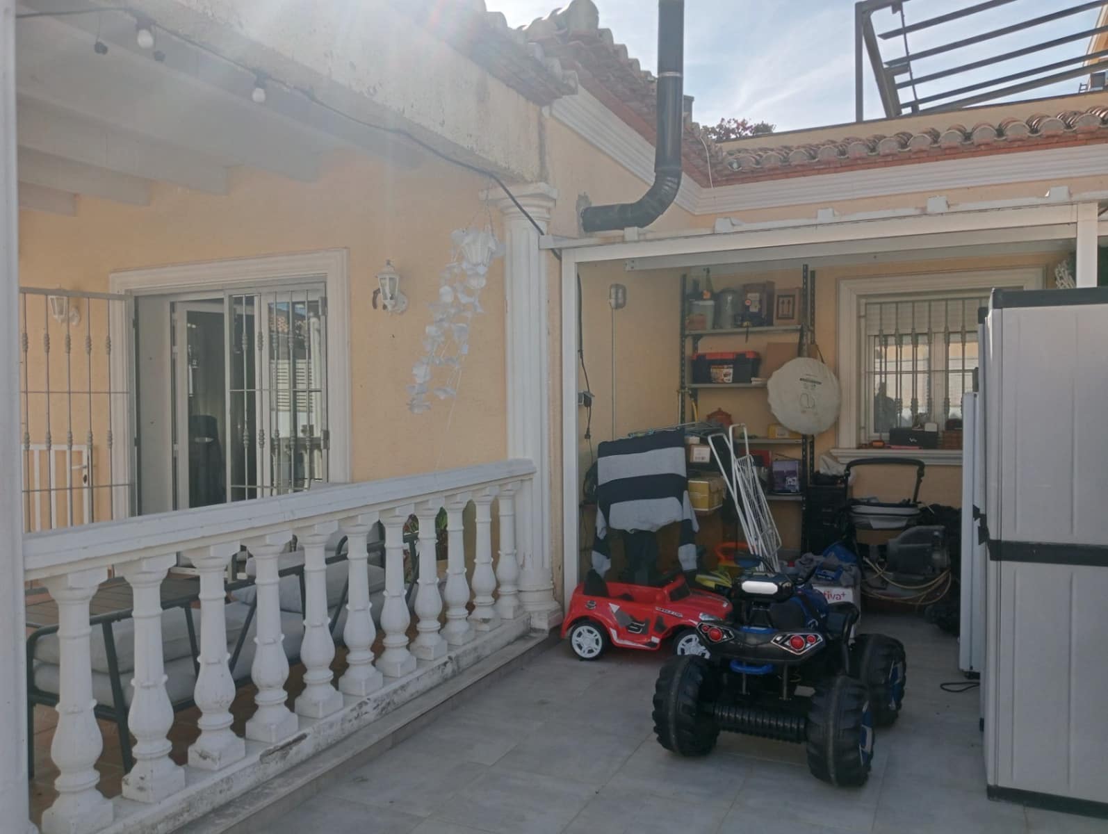 2 slaapkamer Rijtjeshuis te koop in Els Poblets - € 280.000 (Ref: 9789650)