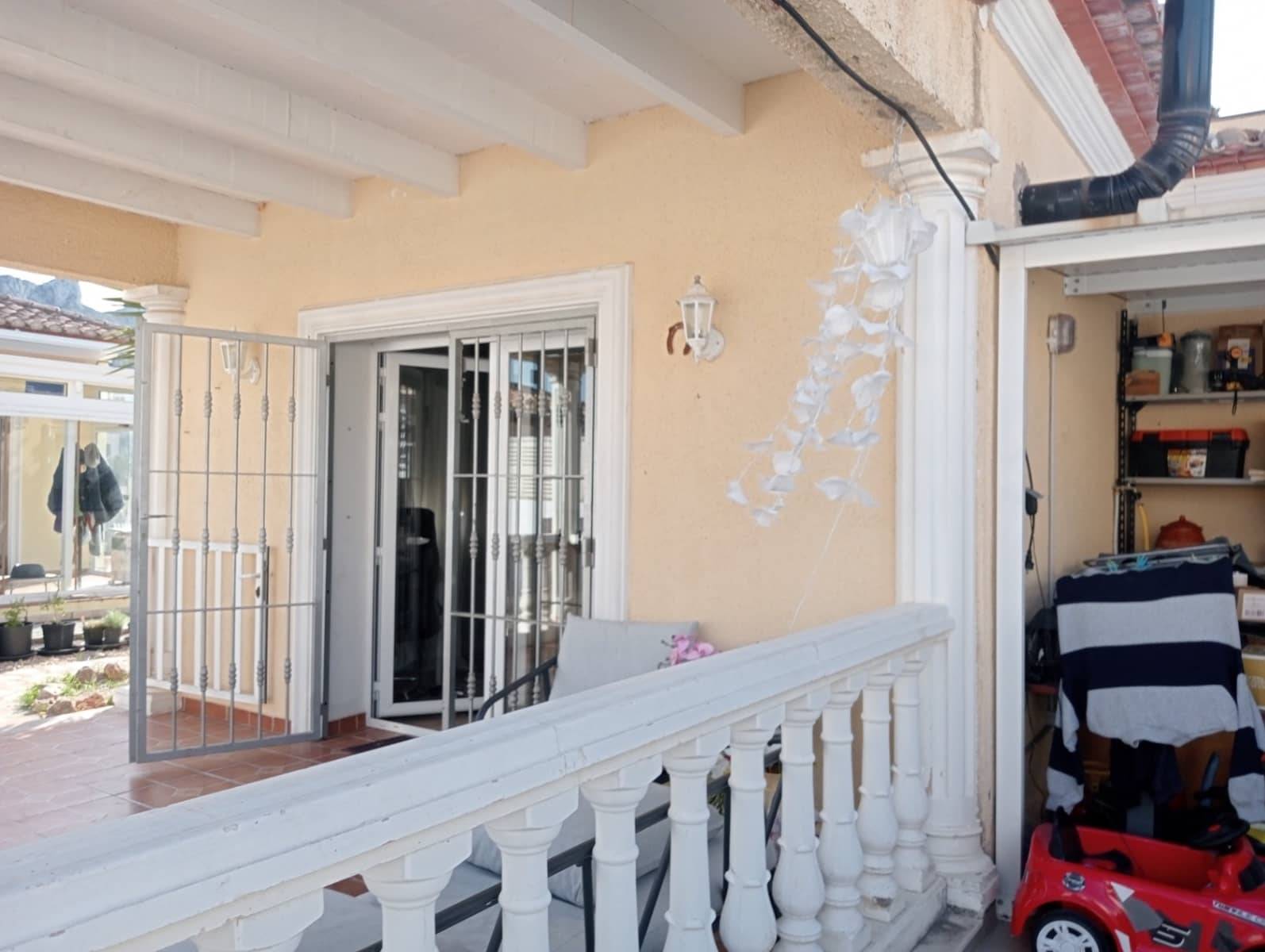 2 slaapkamer Rijtjeshuis te koop in Els Poblets - € 280.000 (Ref: 9789650)