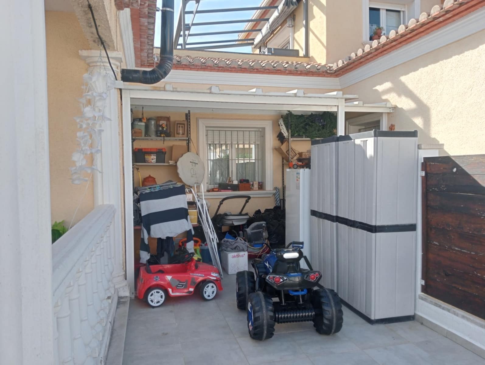 2 slaapkamer Rijtjeshuis te koop in Els Poblets - € 280.000 (Ref: 9789650)