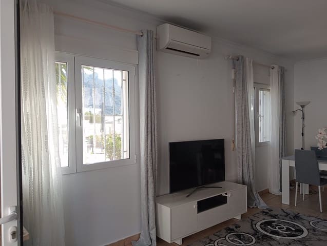 2 slaapkamer Rijtjeshuis te koop in Els Poblets - € 280.000 (Ref: 9789650)