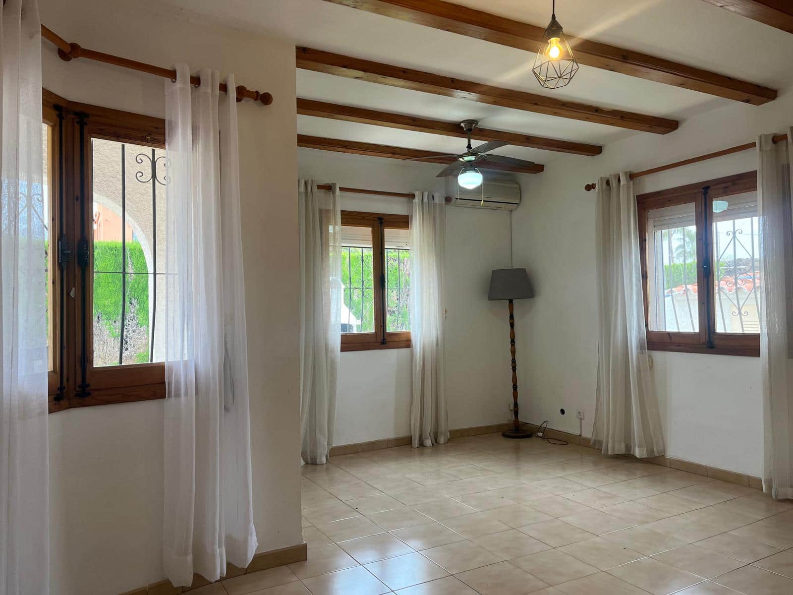 2 bedroom Villa for sale in Els Poblets with pool garage - € 360,000 (Ref: 9823881)
