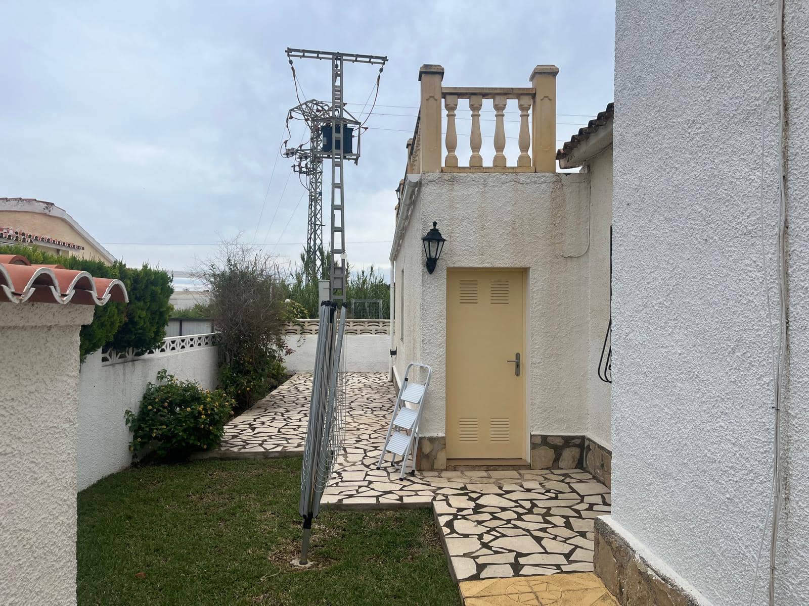 2 bedroom Villa for sale in Els Poblets with pool garage - € 360,000 (Ref: 9823881)