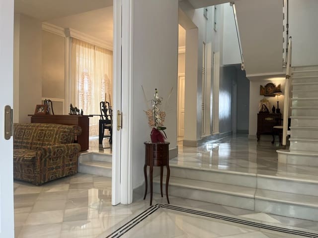 4 quarto Casa em Banda para venda em Ondara com garagem - 650 000 € (Ref: 9897408)
