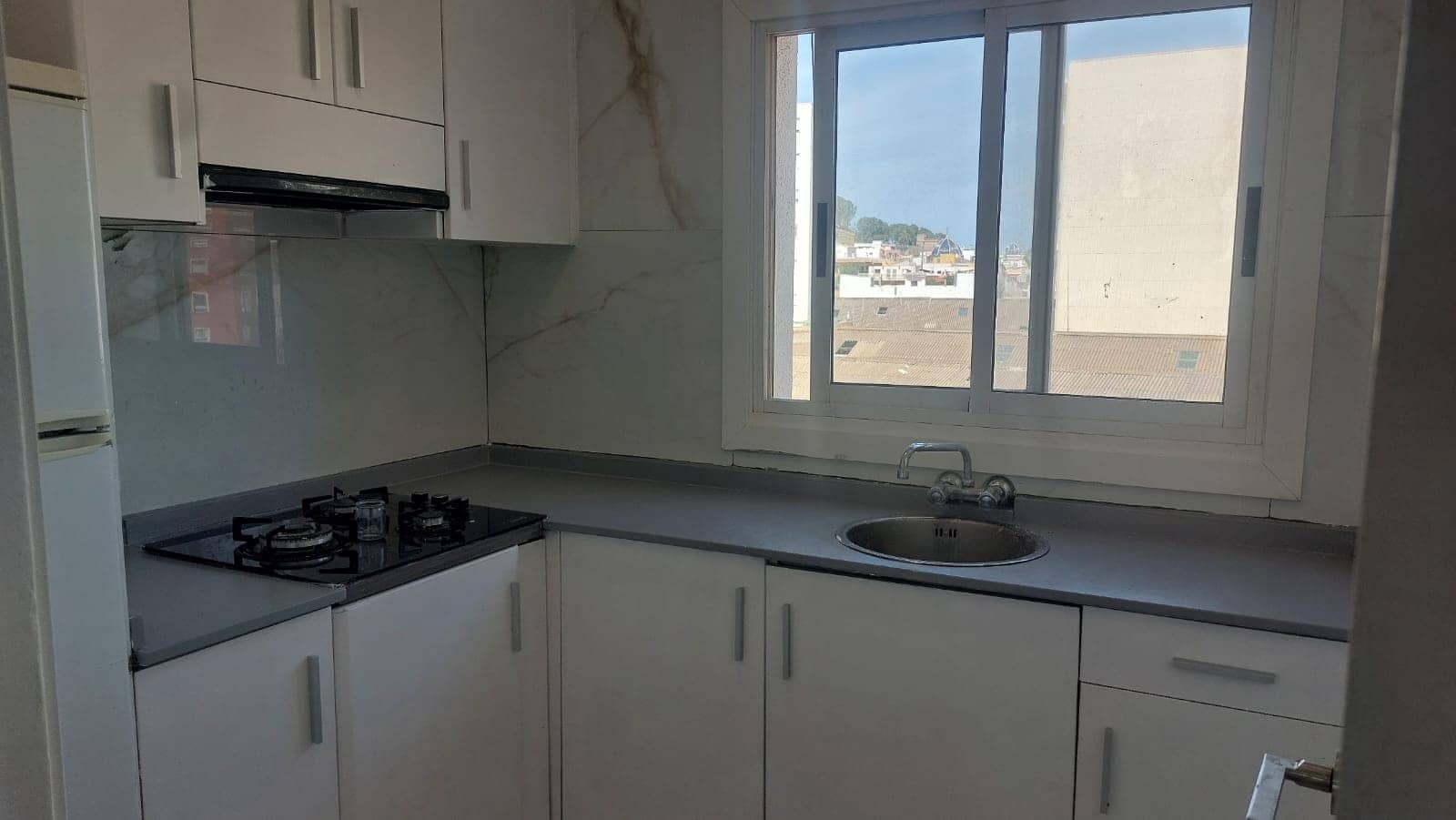 3 slaapkamer Flat te koop in Denia - € 175.000 (Ref: 9902104)