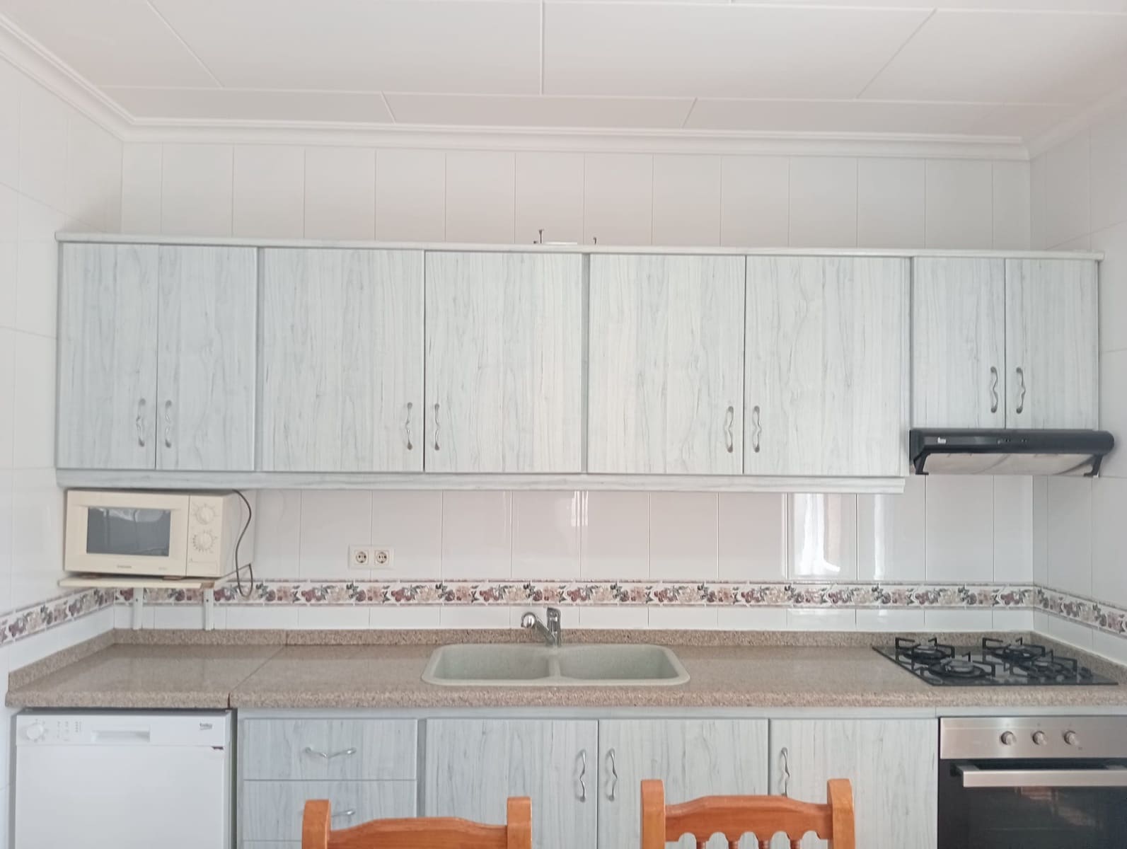 Casa de 7 habitaciones en Els Poblets en venta con garaje - 699.000 € (Ref: 9984016)