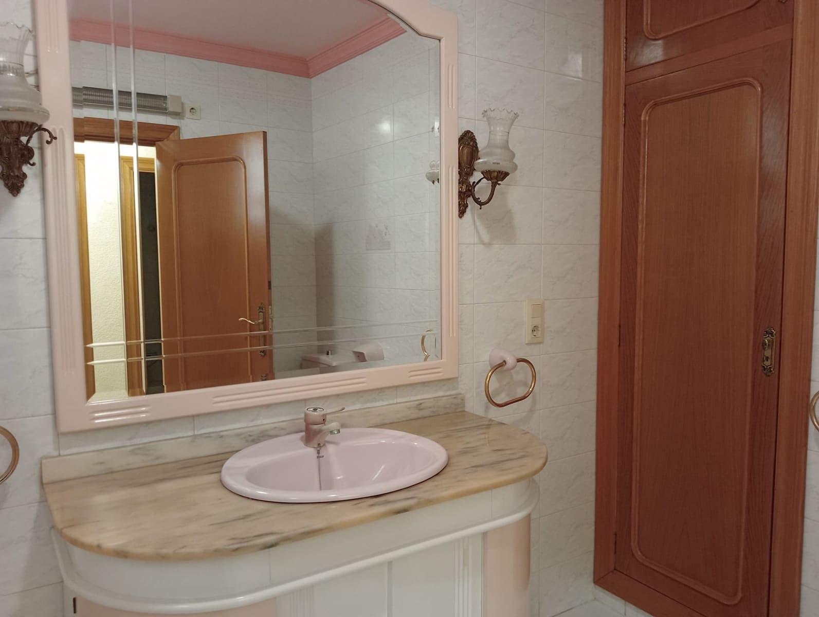 Casa de 7 habitaciones en Els Poblets en venta con garaje - 699.000 € (Ref: 9984016)