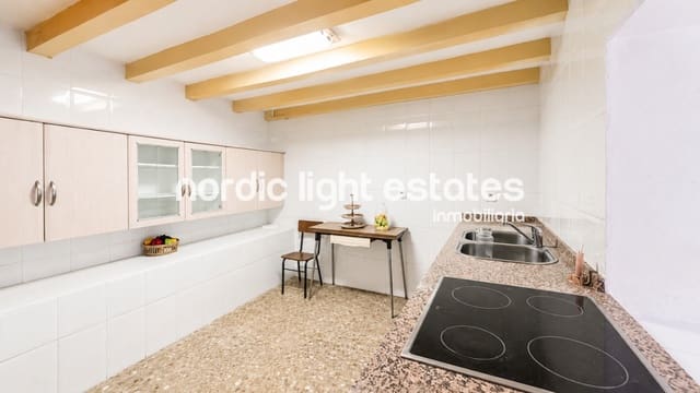 4 quarto Moradia Geminada para venda em Nerja - 318 000 € (Ref: 10007800)