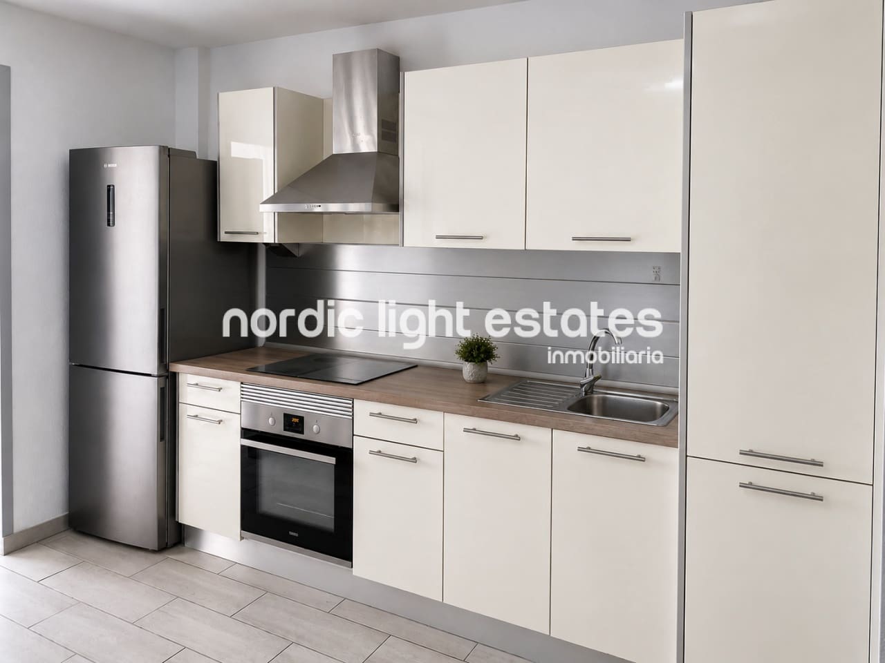 1 soverom Leilighet til salgs i Adeje - € 175 000 (Ref: 10008159)