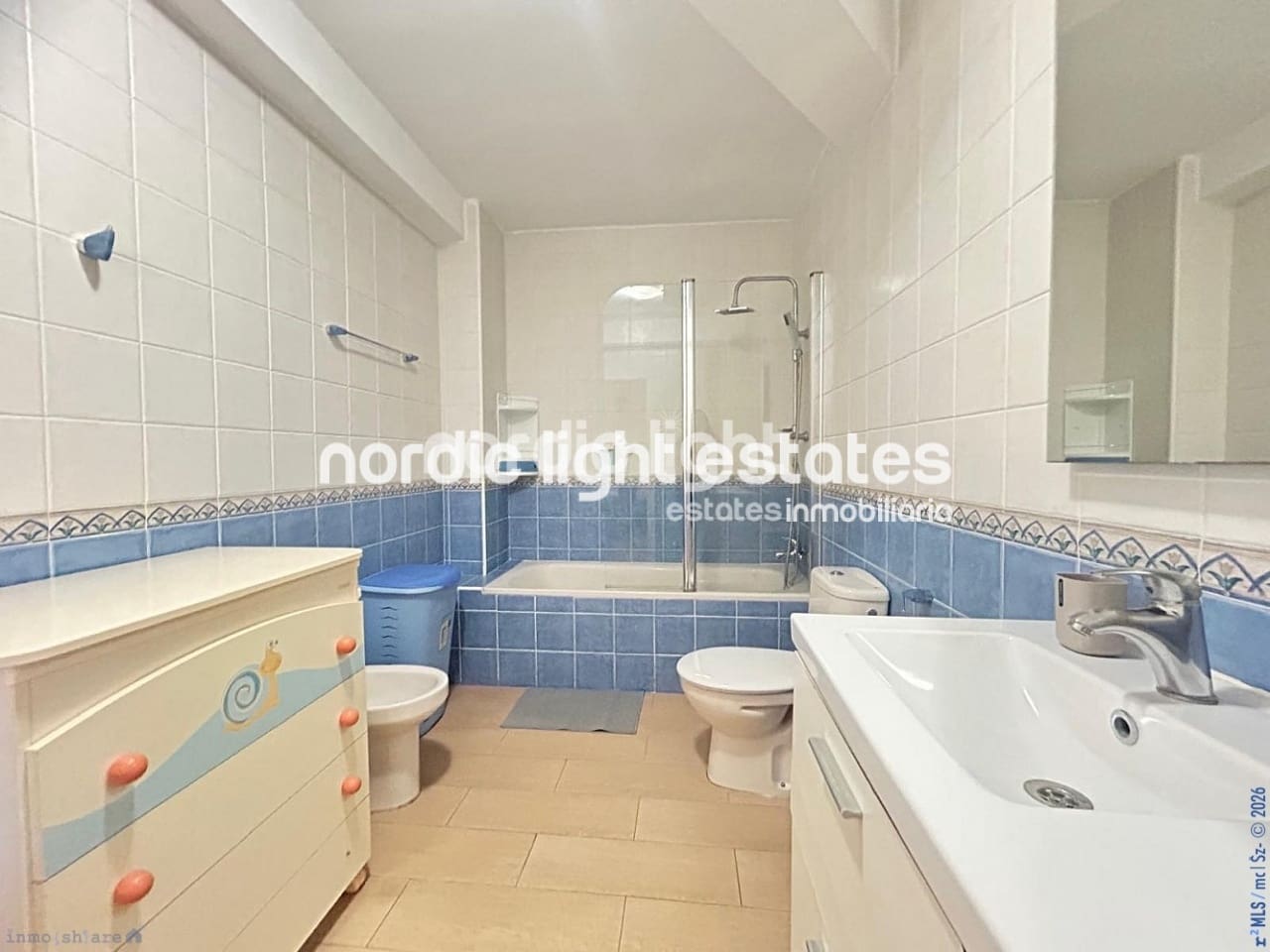1 sovrum Lägenhet till salu i Nerja med pool garage - 230 000 € (Ref: 10019594)