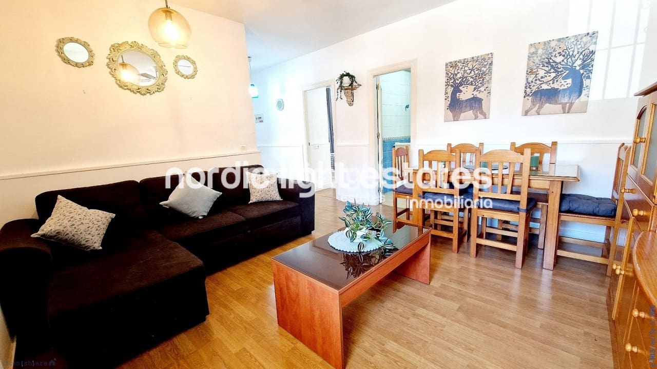 1 sovrum Lägenhet till salu i Nerja med pool garage - 230 000 € (Ref: 10019594)