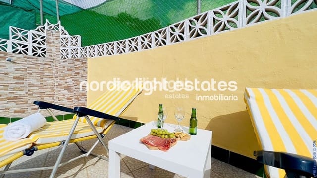 2 soveværelse Finca/Landehus til salg i Torrox med swimmingpool - € 259.000 (Ref: 10023194)