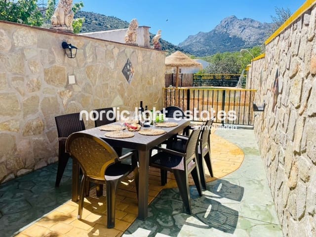 3 chambre Villa/Maison Semi-Mitoyenne à vendre à Alfarnate - 250 000 € (Ref: 10024666)