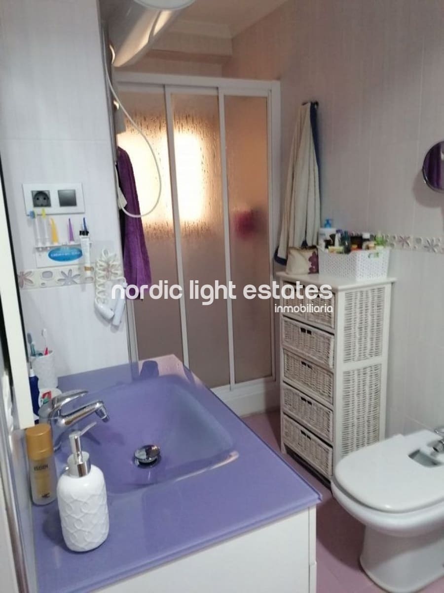 3 quarto Apartamento para venda em Torre del Mar - 320 000 € (Ref: 10029651)